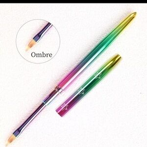 Ombré nail art brush